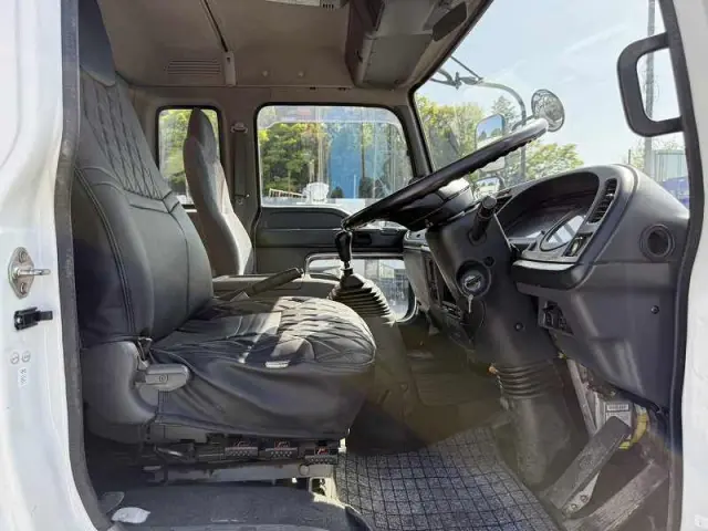 いすゞ フォワード PB-FRR35L3(2WD)の写真42