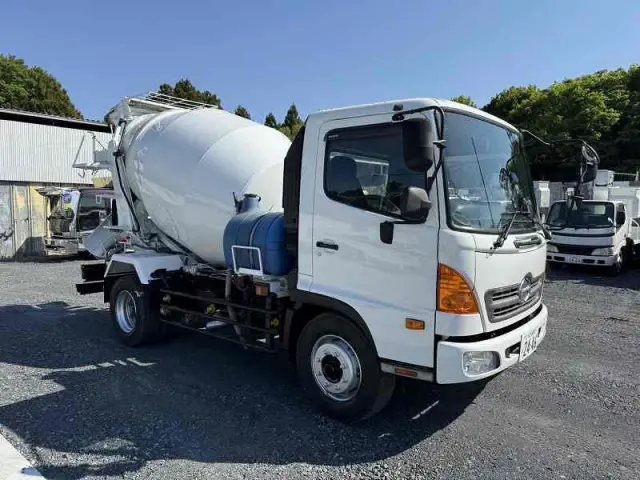 日野 レンジャー LKG-FJ7JDAA(2WD)の写真7