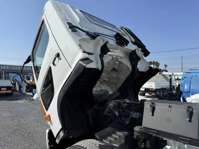 日野 レンジャー LKG-FJ7JDAA(2WD)の写真24