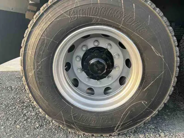 日野 プロフィア LKG-FS1AKAA(6x4)の写真34