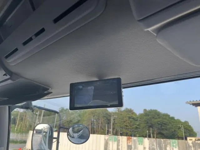 日野 プロフィア LKG-FS1AKAA(6x4)の写真42