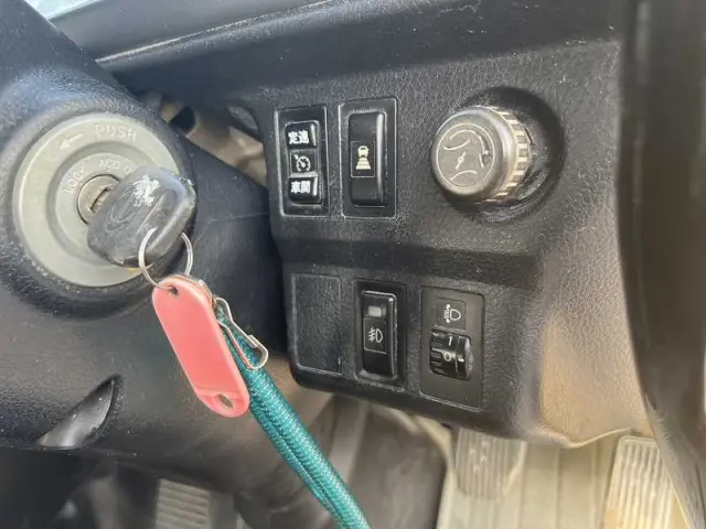 日野 プロフィア LKG-FS1AKAA(6x4)の写真46