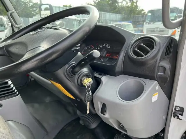 トヨタ ダイナ TKG-XZU710(2WD)の写真39