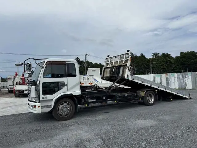 ＵＤ コンドル PK-PK37A(2WD)の写真1