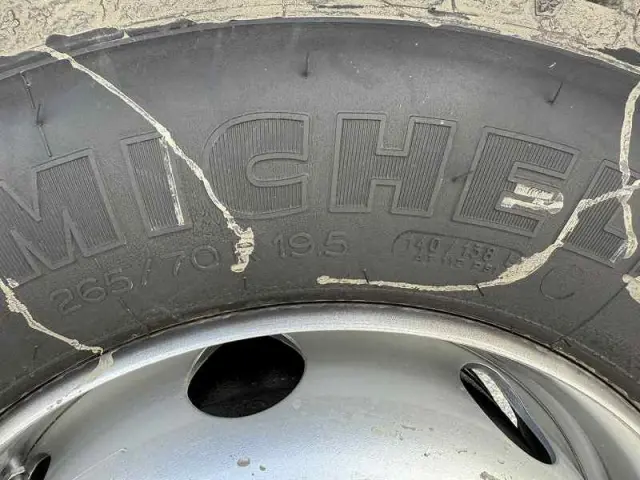 日野 レンジャー QKG-FJ7JKAG(2WD)の写真38