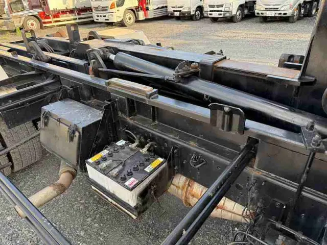 いすゞ フォワード PB-FSR35G3S(2WD)の写真21