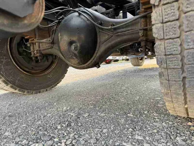 いすゞ フォワード PB-FSR35G3S(2WD)の写真22