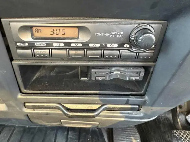 いすゞ フォワード PB-FSR35G3S(2WD)の写真40