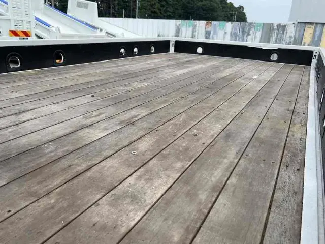 三菱 キャンター PDG-FE83DY(2WD)の写真14