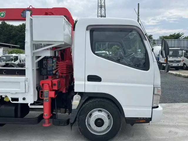 三菱 キャンター PDG-FE83DY(2WD)の写真18