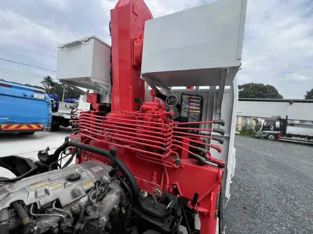 三菱 キャンター PDG-FE83DY(2WD)の写真28