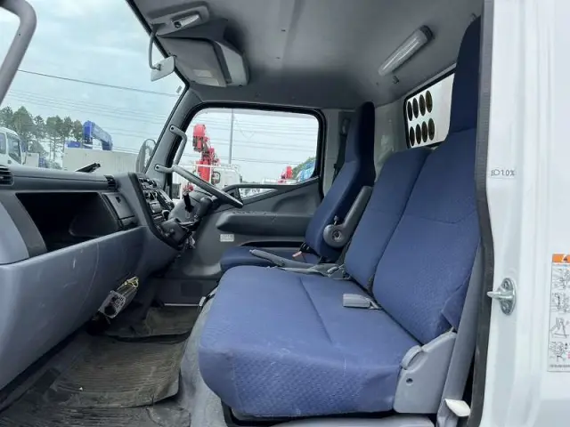 三菱 キャンター PDG-FE83DY(2WD)の写真42