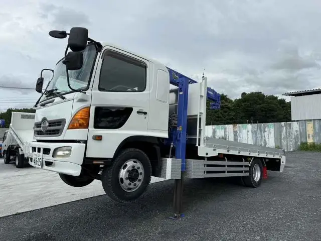 日野 レンジャー PK-FE7JKFA(2WD)の写真1
