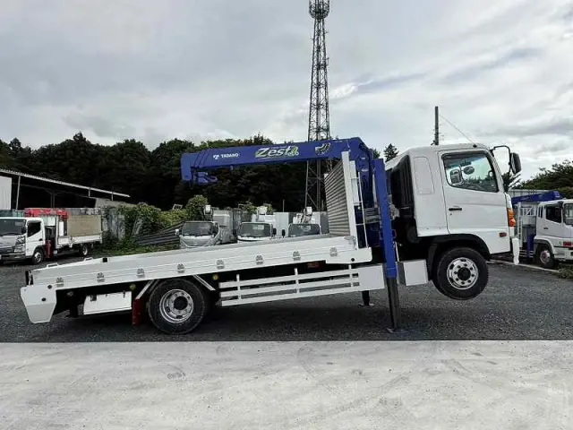 日野 レンジャー PK-FE7JKFA(2WD)の写真6