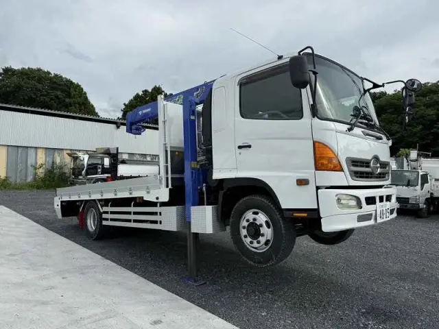 日野 レンジャー PK-FE7JKFA(2WD)の写真7