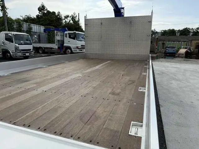 日野 レンジャー PK-FE7JKFA(2WD)の写真16