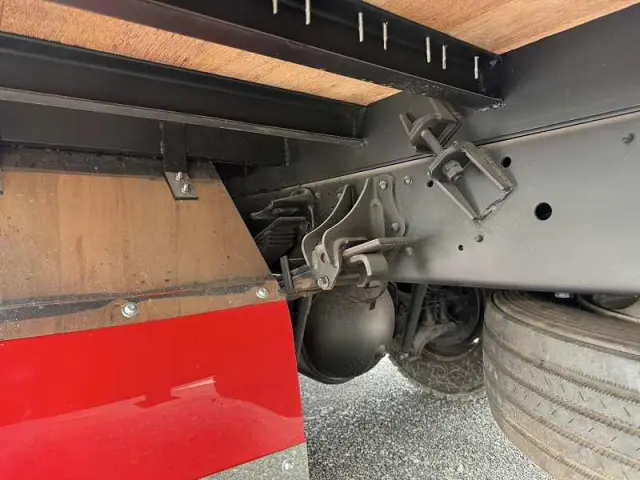 日野 レンジャー PK-FE7JKFA(2WD)の写真31