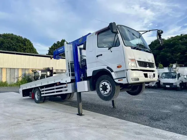 三菱 ファイター QKG-FK62FZ(2WD)の写真1
