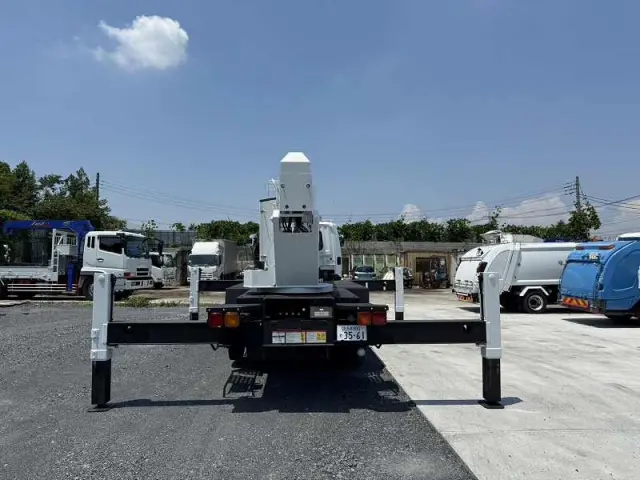 三菱 ファイター PA-FK71D(2WD)の写真3