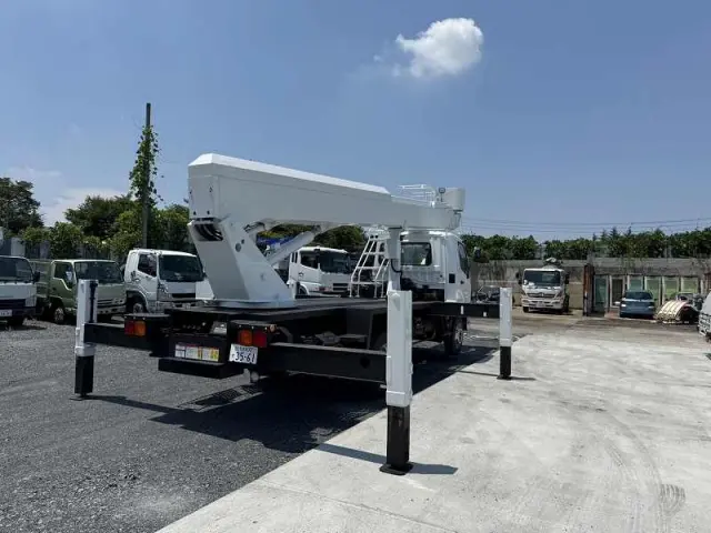 三菱 ファイター PA-FK71D(2WD)の写真4