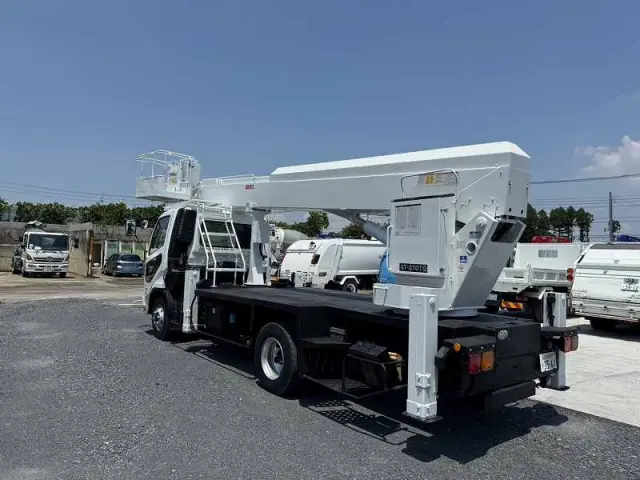 三菱 ファイター PA-FK71D(2WD)の写真9