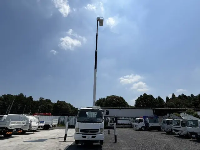 三菱 ファイター PA-FK71D(2WD)の写真15