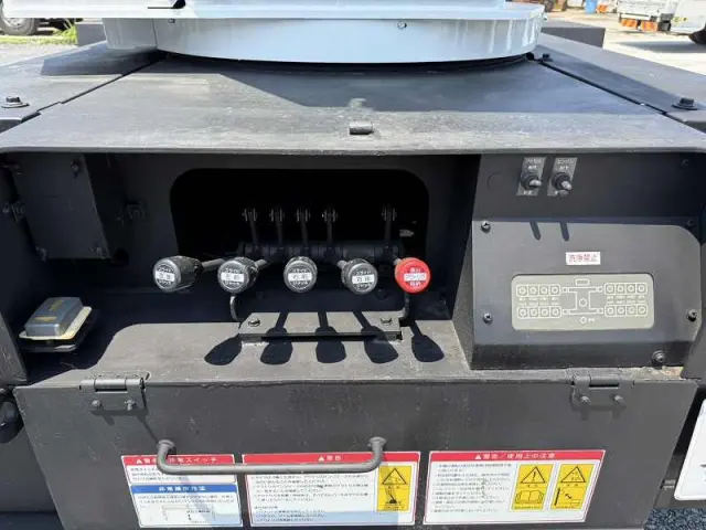 三菱 ファイター PA-FK71D(2WD)の写真26