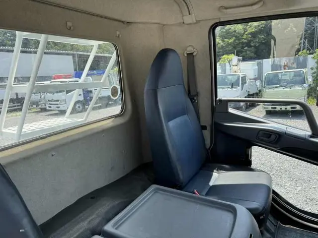 三菱 ファイター PA-FK71D(2WD)の写真48