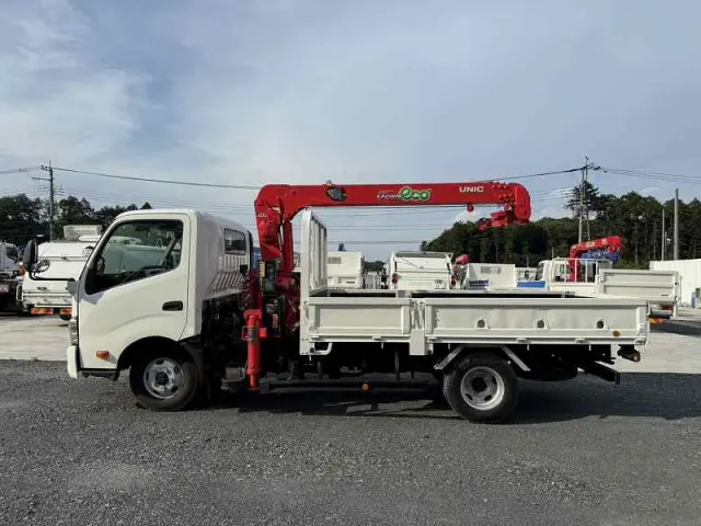 日野 デュトロ TKG-XZU775M(4WD)の写真2