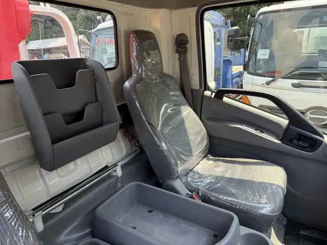 日野 デュトロ TKG-XZU775M(4WD)の写真38