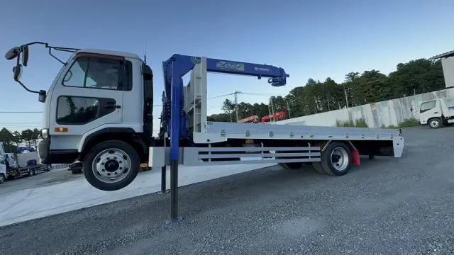 UD コンドル KL-PK26A(6x2)の写真2