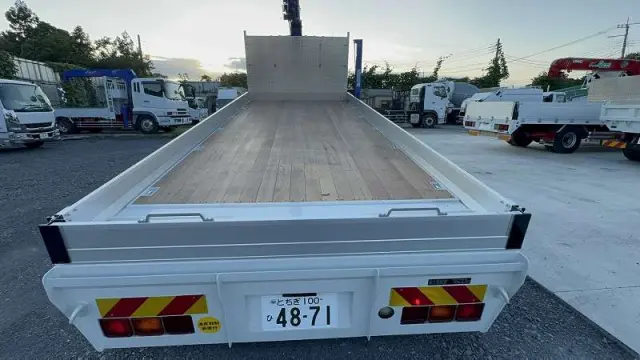 UD コンドル KL-PK26A(6x2)の写真5