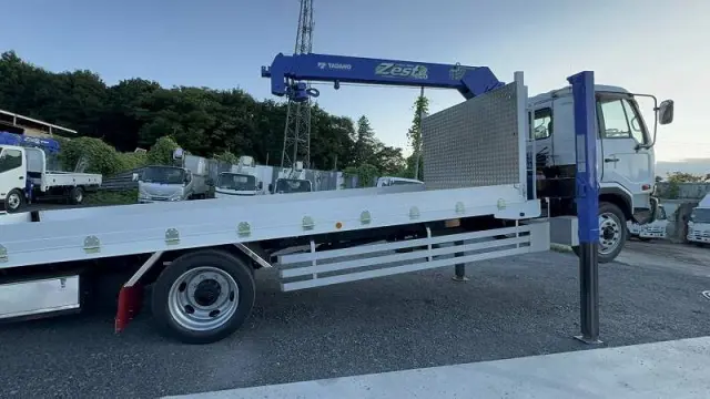 UD コンドル KL-PK26A(6x2)の写真7