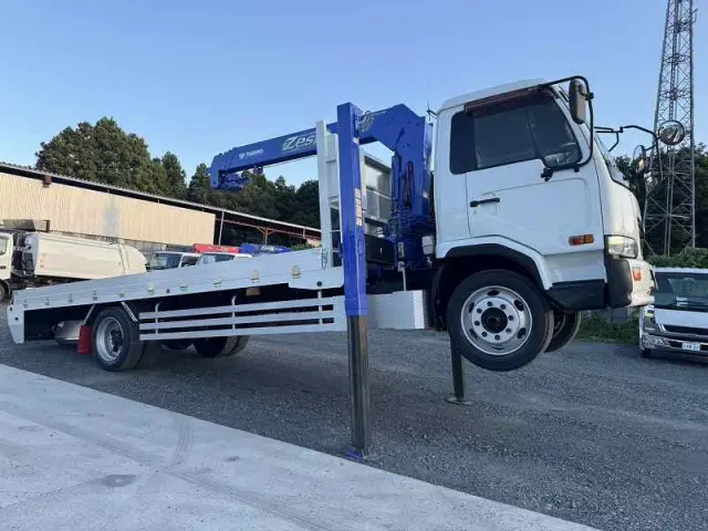 UD コンドル KL-PK26A(6x2)の写真9