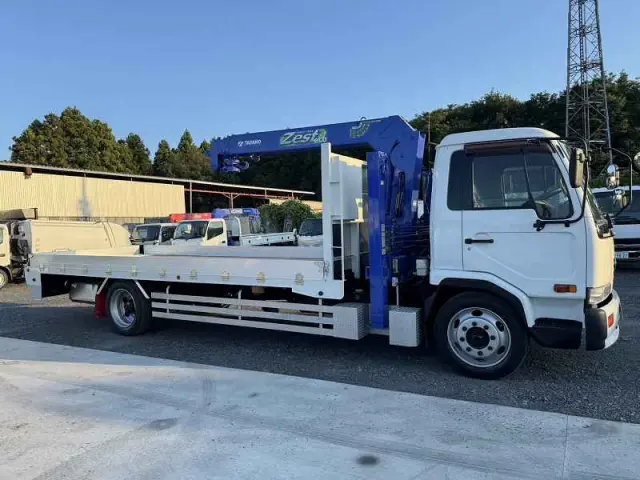 UD コンドル KL-PK26A(6x2)の写真11