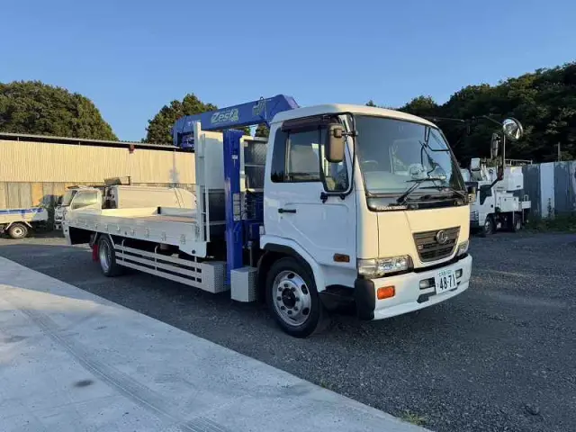 UD コンドル KL-PK26A(6x2)の写真12