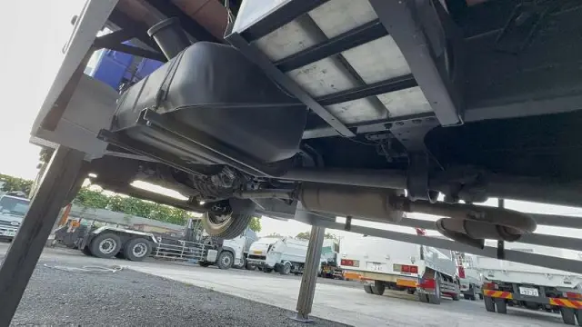 UD コンドル KL-PK26A(6x2)の写真26