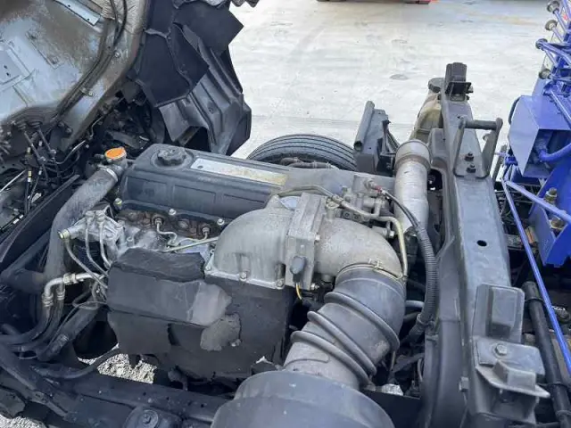 UD コンドル KL-PK26A(6x2)の写真37