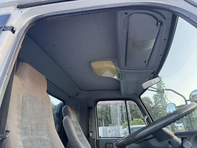 UD コンドル KL-PK26A(6x2)の写真44