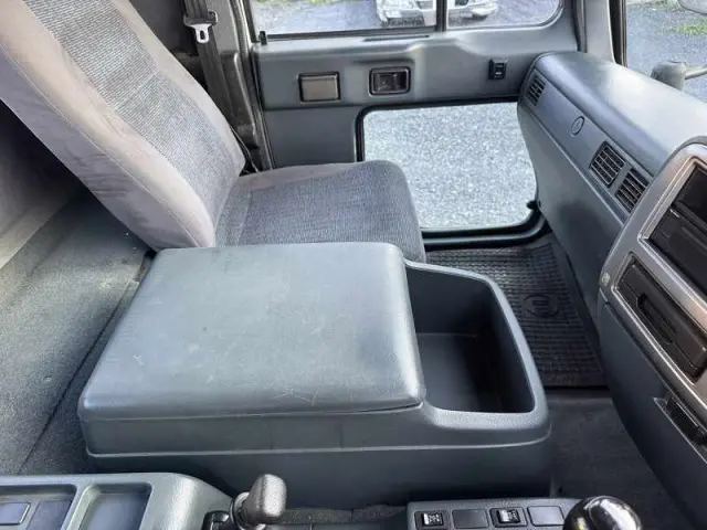 UD コンドル KL-PK26A(6x2)の写真45