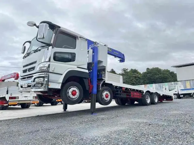 三菱 スーパーグレート QKG-FS50VZ(8x4)の写真1