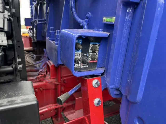 三菱 スーパーグレート QKG-FS50VZ(8x4)の写真28