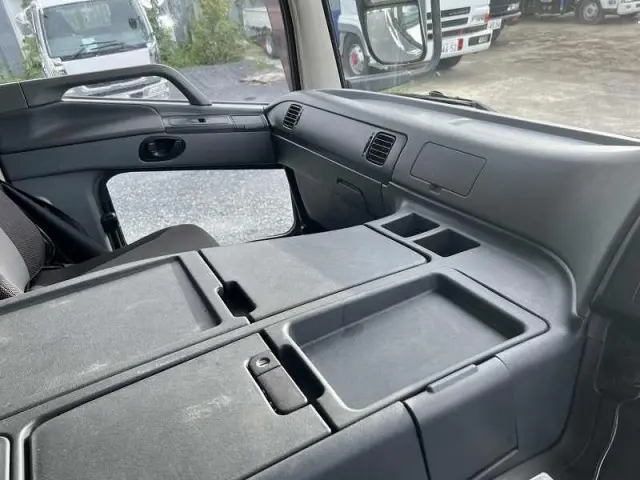 三菱 スーパーグレート QKG-FS50VZ(8x4)の写真47