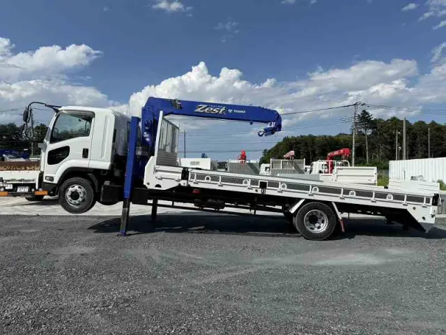 いすゞ フォワード PDG-FTR34S2の写真2