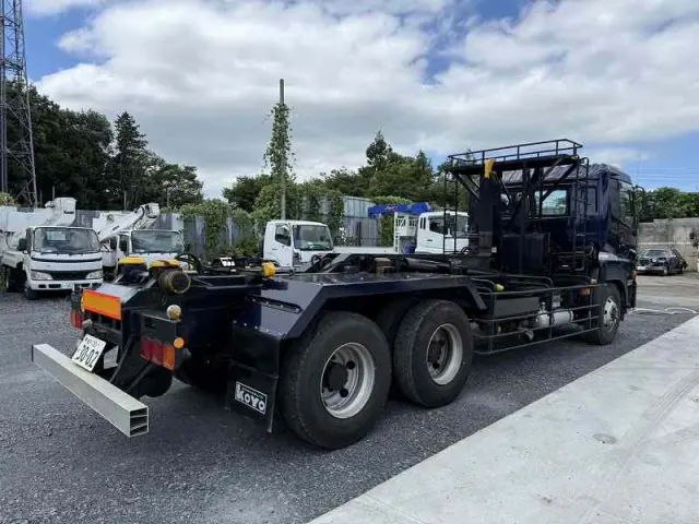 UD クオン ADG-CW4YL(6x4)の写真5