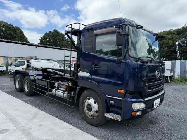 UD クオン ADG-CW4YL(6x4)の写真7