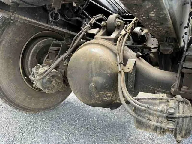 UD クオン ADG-CW4YL(6x4)の写真27