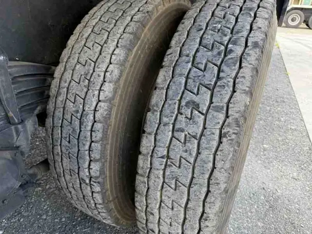 UD クオン ADG-CW4YL(6x4)の写真29