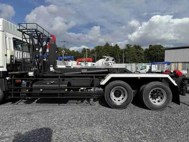 三菱 スーパーグレート QPG-FV60VY(6x4)の写真10