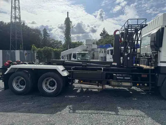 三菱 スーパーグレート QPG-FV60VY(6x4)の写真12